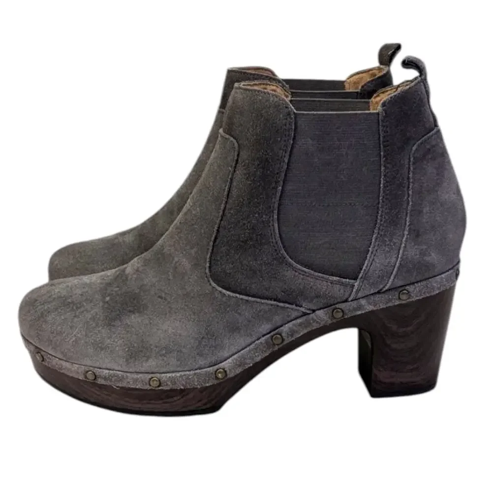 Clarks Ledella Booties Size 11M  EUC   S3774